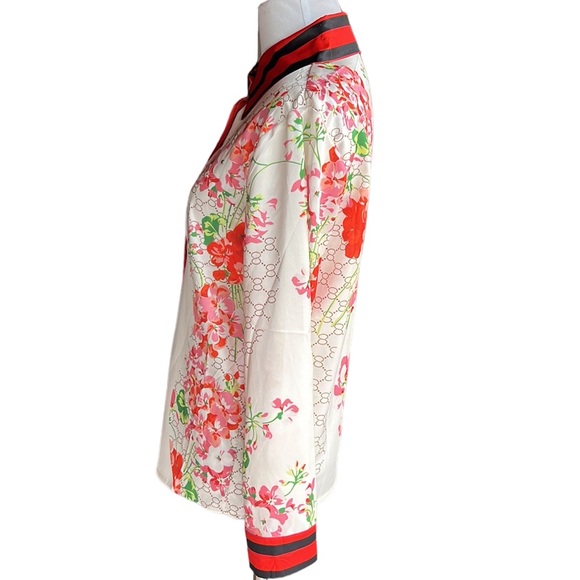 🔥HOT🔥Gucci Vintage Silk Floral Print Blouse❤️🔥 - Picture 7 of 8